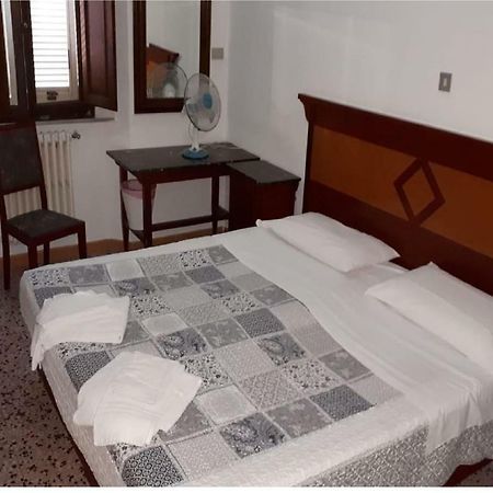 פולוניקה Hotel Stella מראה חיצוני תמונה