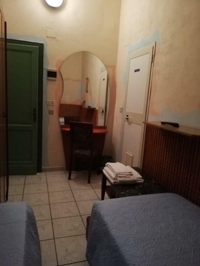 פולוניקה Hotel Stella מראה חיצוני תמונה